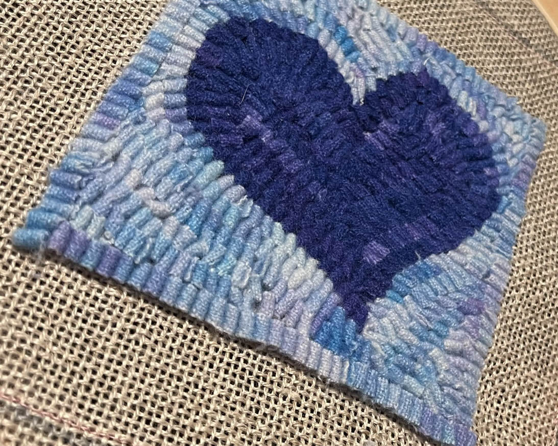 Heart Rug Hooking Kit