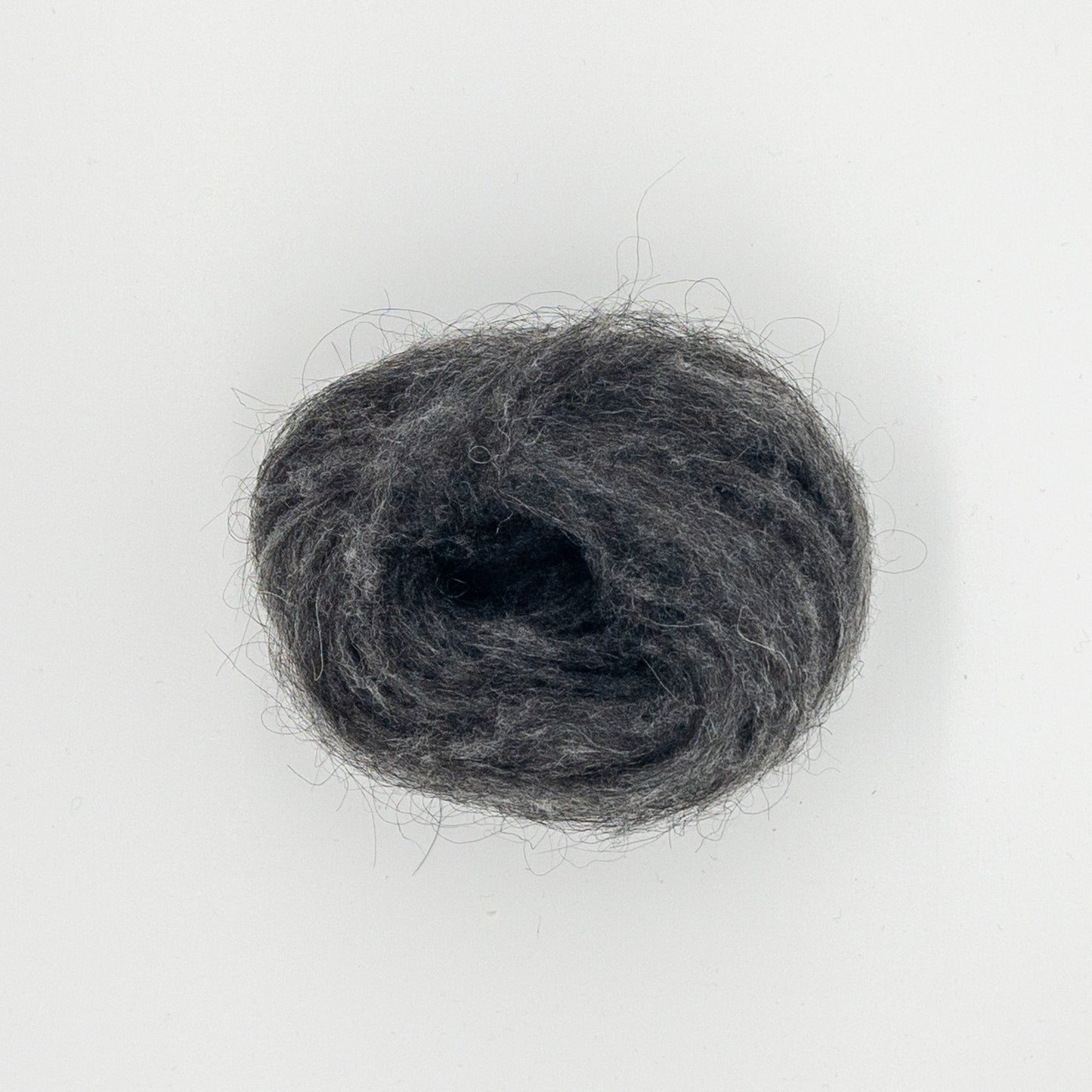 Natural Icelandic Sheep Roving - Austin's Farm