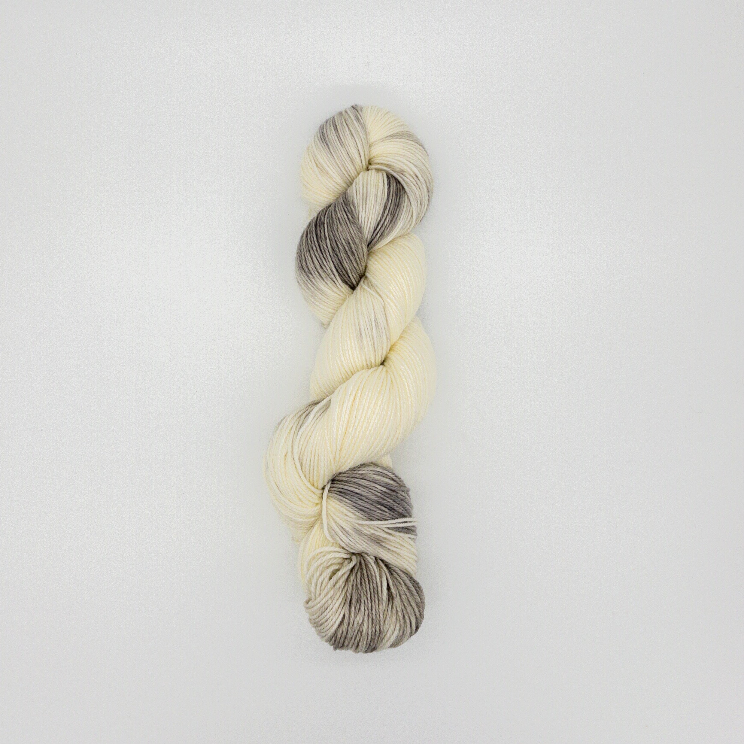 Loopy Luxe Fingering Weight Yarn - Snowy Owl